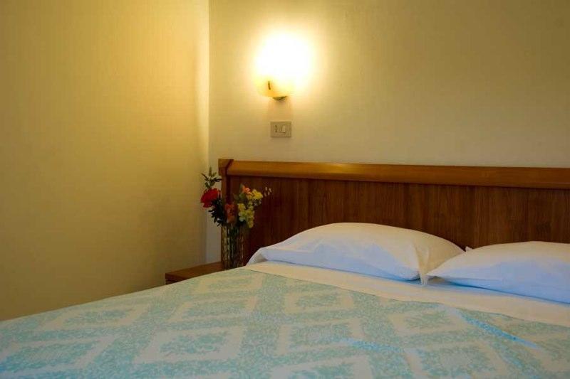 קרמאניקו טרמה Hotel Viola מראה חיצוני תמונה